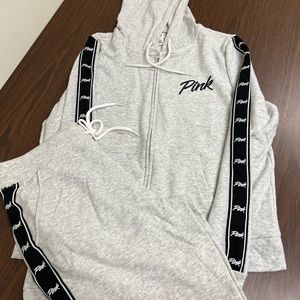 PINK Zip up Hoodie and pant set NEW Large